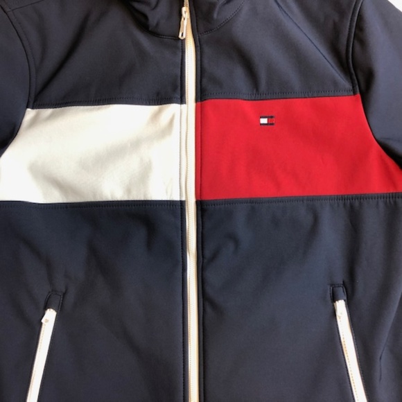 Tommy Hilfiger Breathable Water Resistant Jacket - Picture 4 of 8